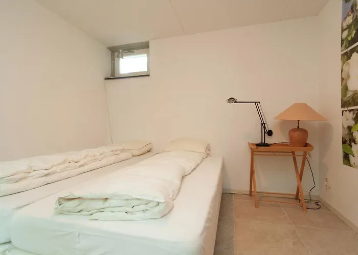 In North Holland Схорл